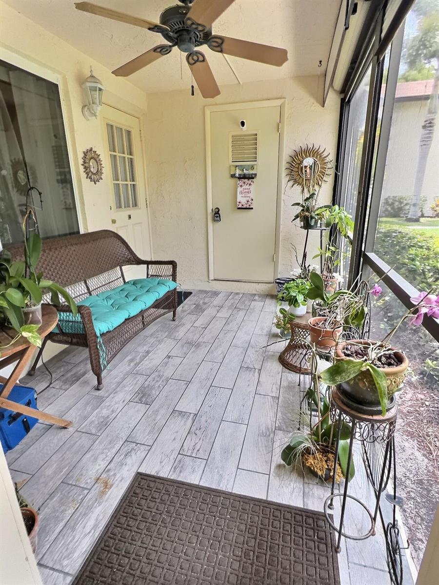 3531 PINE TREE Court # 1, FL 33463 photo 3
