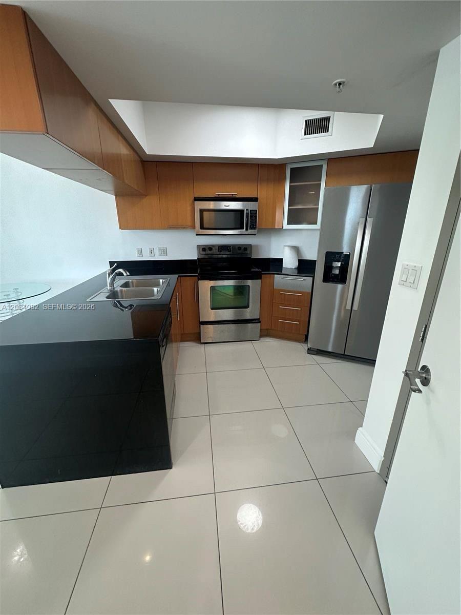 1750 N Bayshore Dr # 3402, Miami FL 33132 photo 4