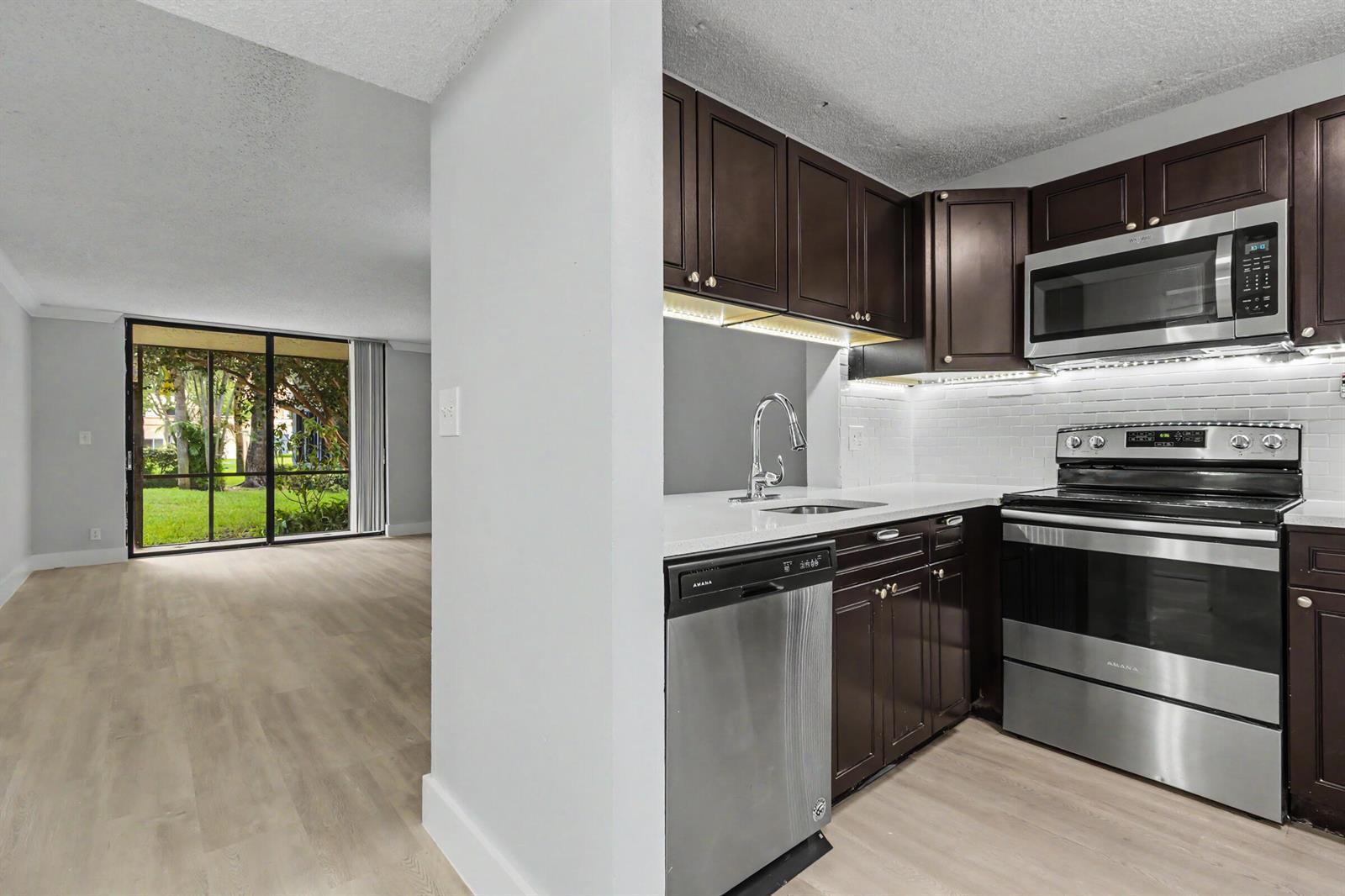 1230 S MILITARY Trail # 2014, Deerfield Beach FL 33442 photo 3
