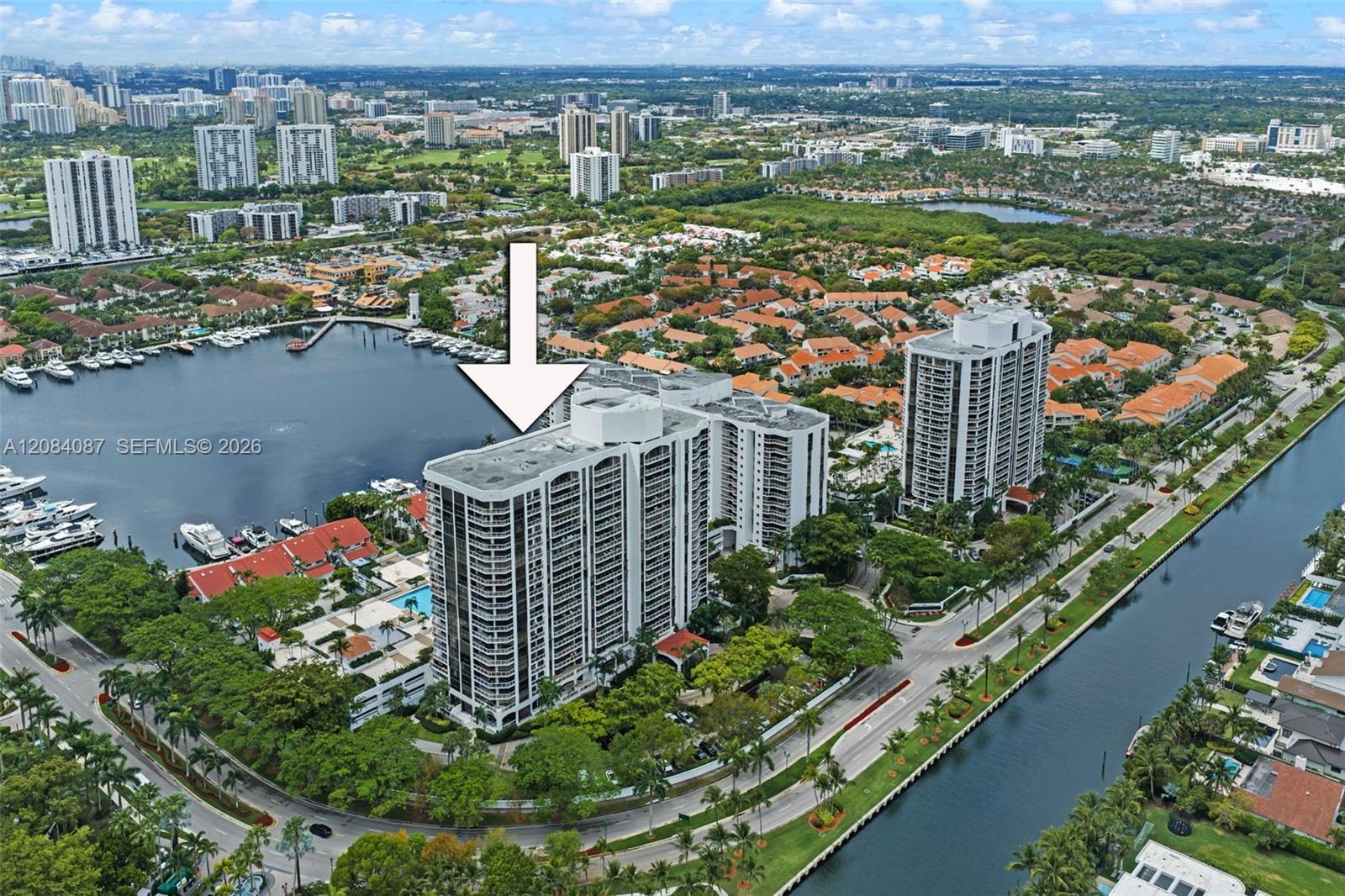 3640 Yacht Club # 1807, Aventura FL 33180 photo 3