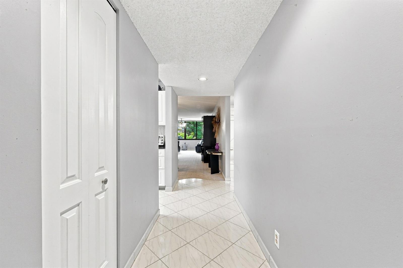 15075 WITNEY Rd #303, Delray Beach FL 33484 photo 4