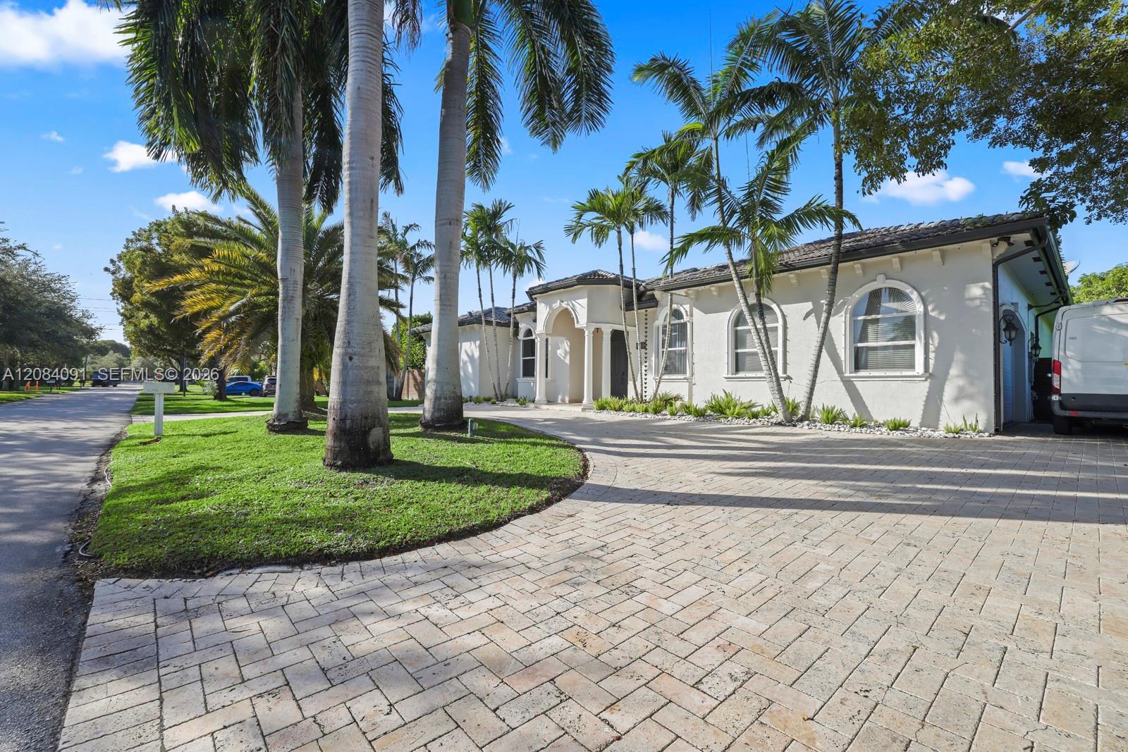 8095 SW 187th St, Cutler Bay FL 33157 photo 3