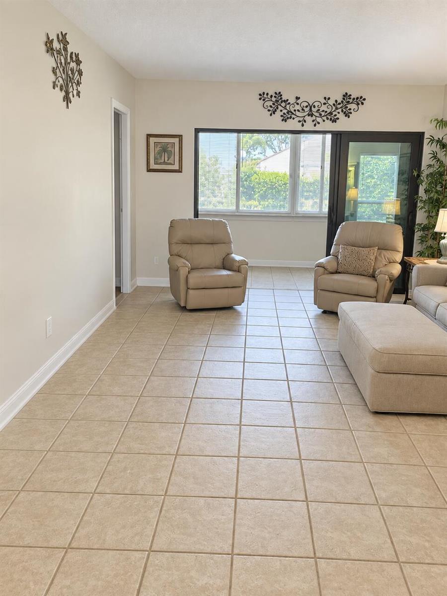 3154 Via Poinciana # 115, Lake Worth FL 33467 photo 4
