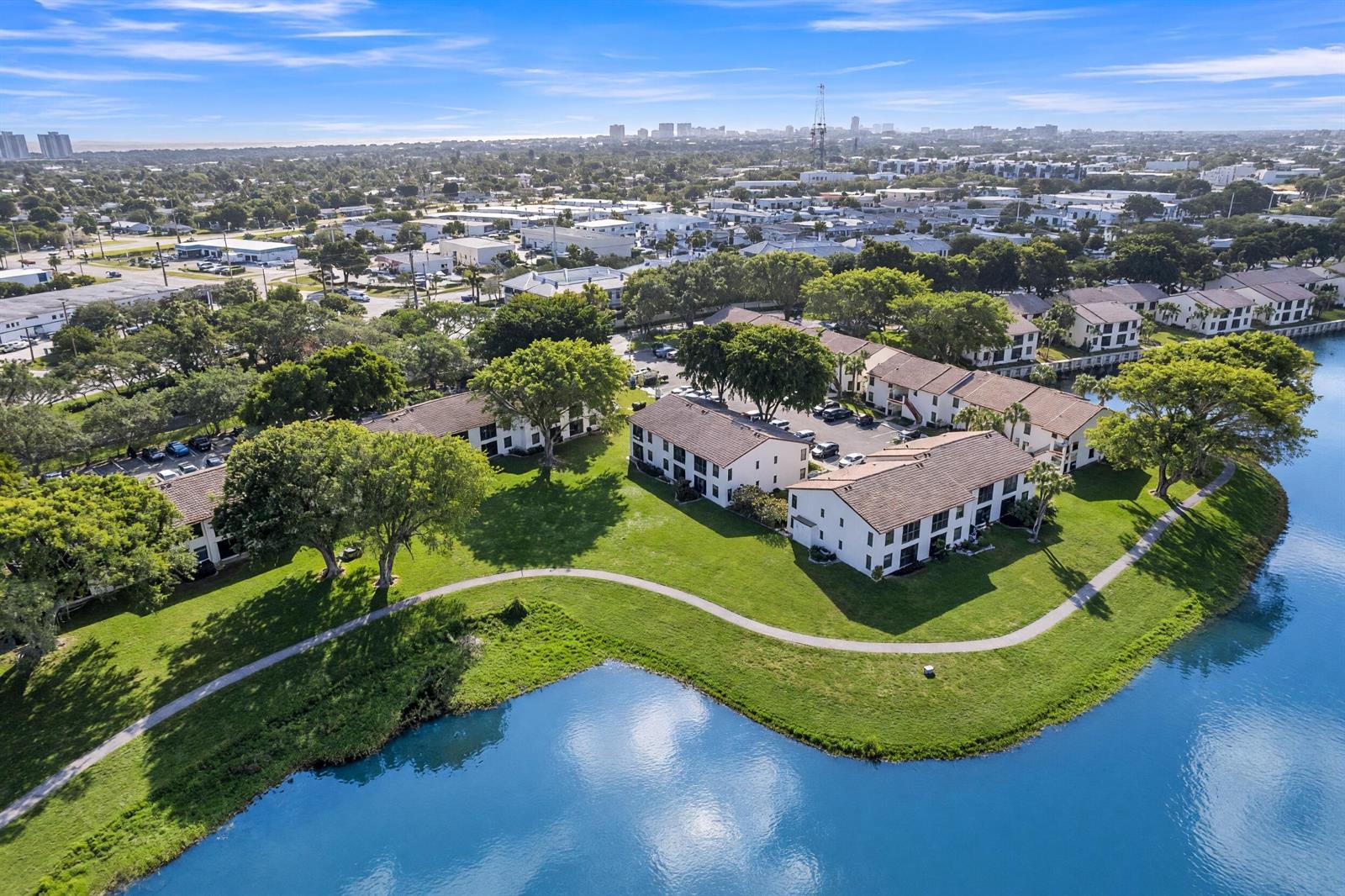 2800 Palmwood Terrace # 2220, Boca Raton FL 33431