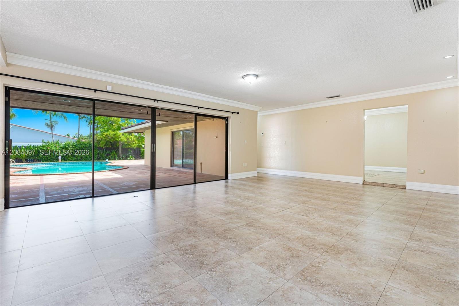 9951 SW 30th St, Miami FL 33165 photo 4