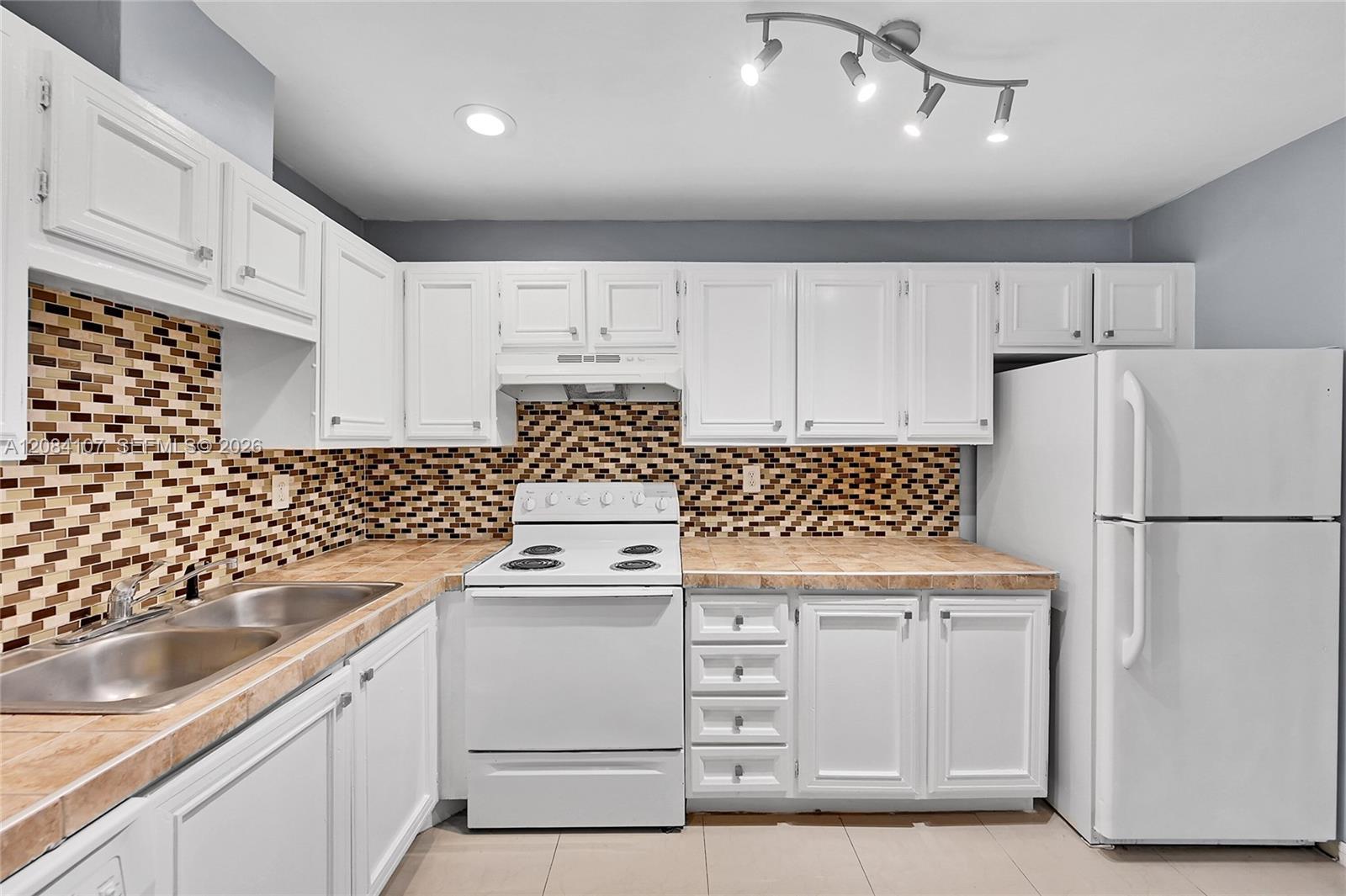 4132 NW 88th Ave # 203, Coral Springs FL 33065 photo 5