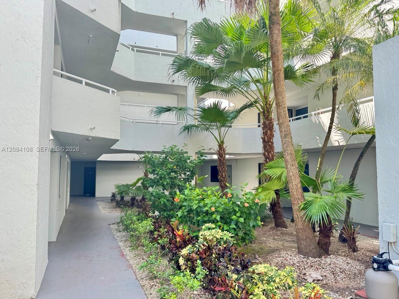 8335 SW 152nd Ave # 303, Miami FL 33193 photo 4