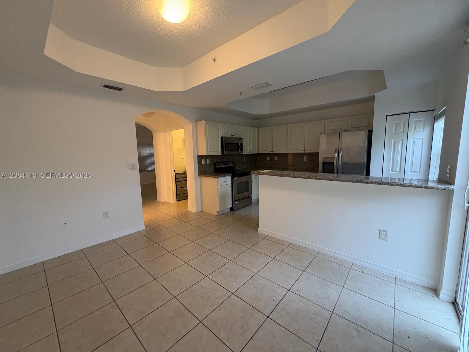 1037 SW 143rd Ave # 1305, Pembroke Pines FL 33027 photo 4