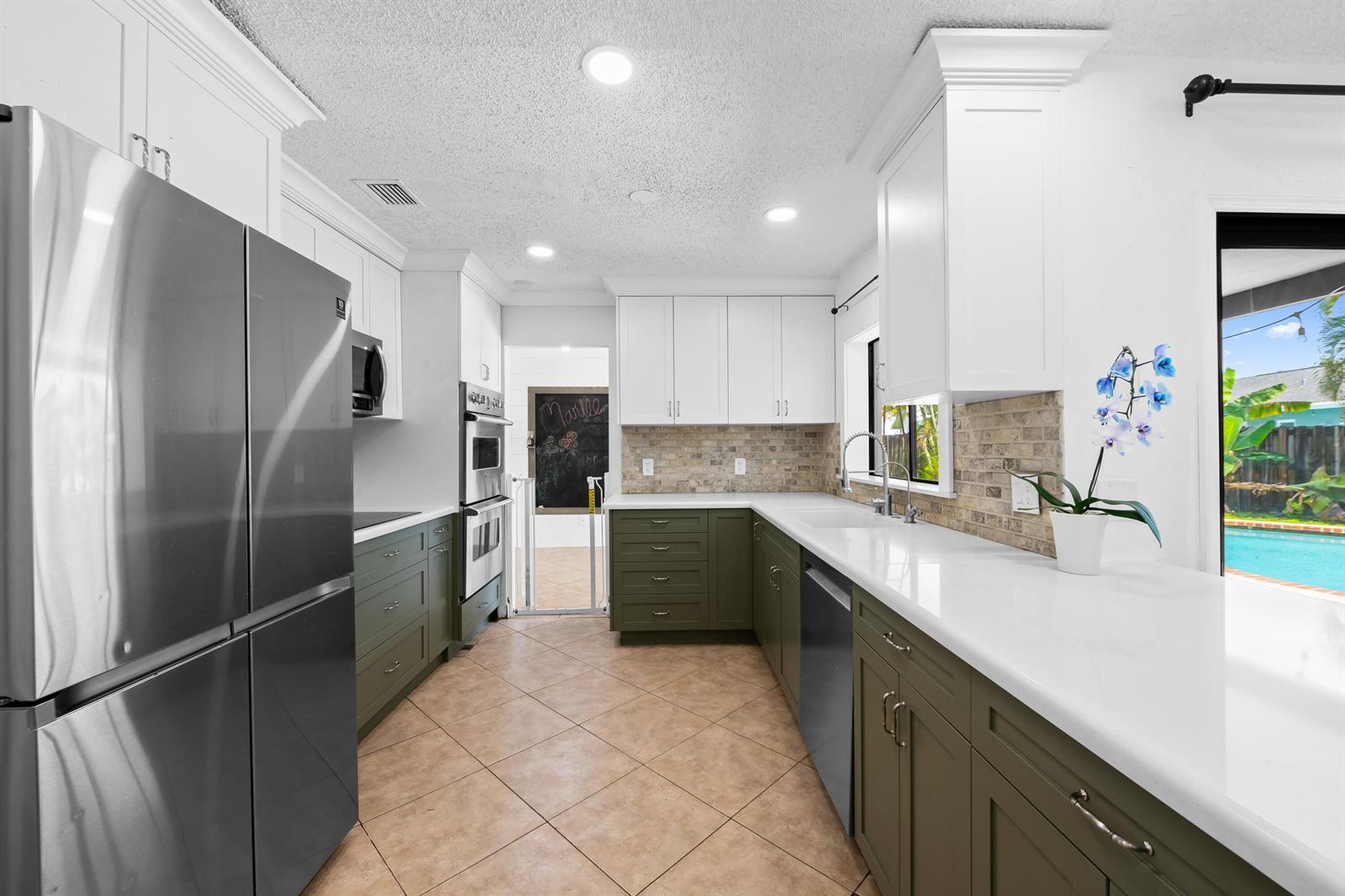 9965 NW 23RD Street, Coral Springs FL 33065 photo 3