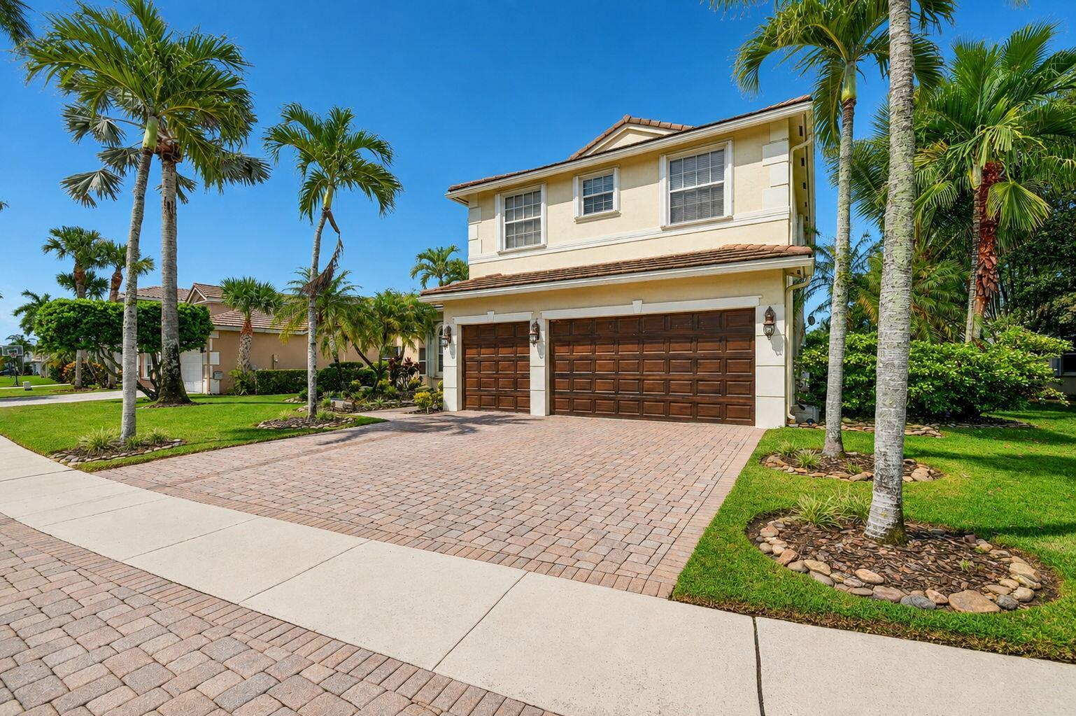 6839 Houlton Circle, Lake Worth FL 33467 photo 2
