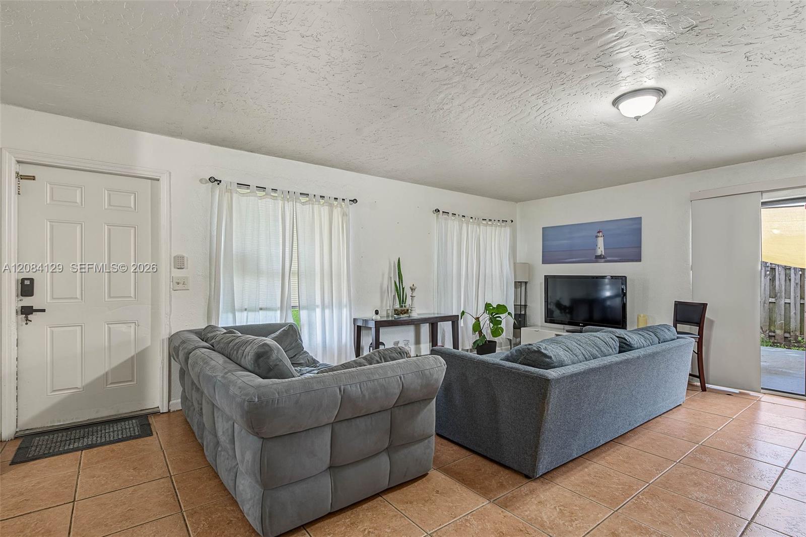 28171 SW 143rd Ct, Homestead FL 33033 photo 4
