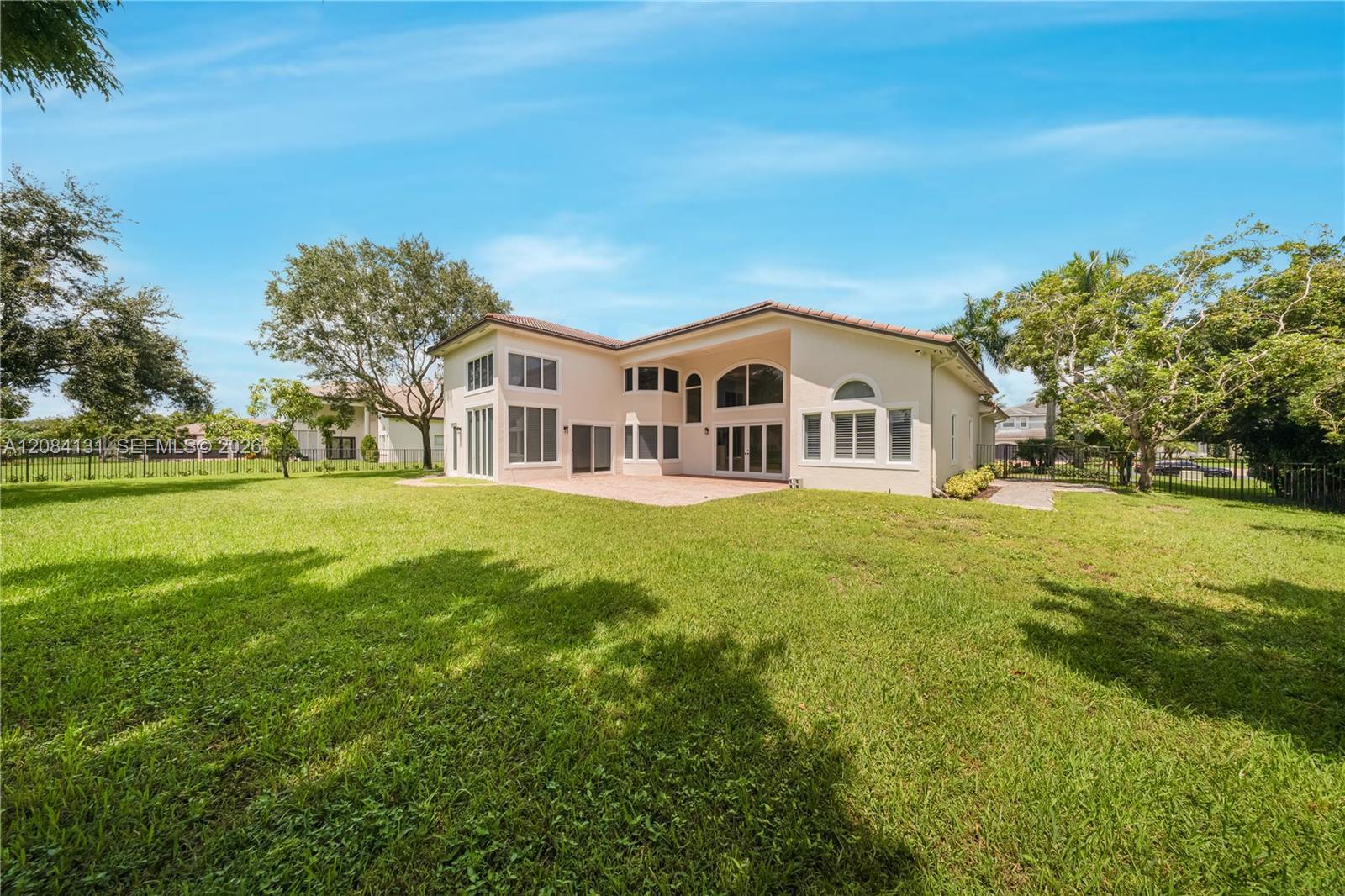 11406 Canyon Maple Blvd, Davie FL 33330 photo 3