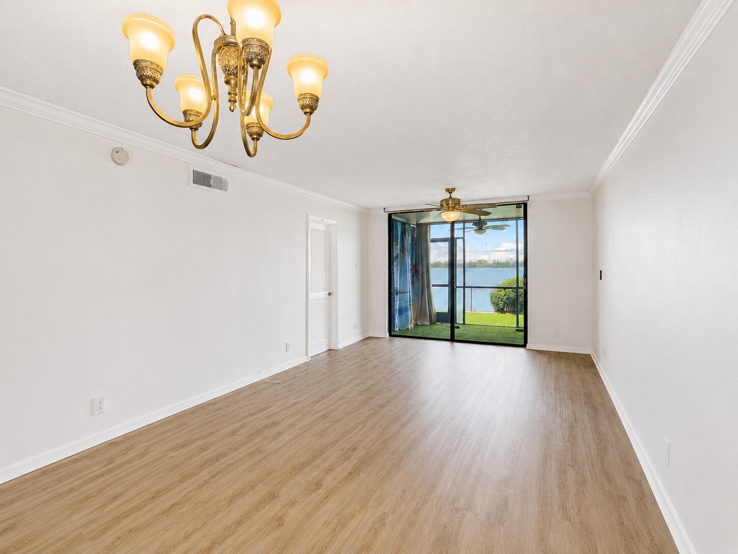 110 LAKE EMERALD Drive # 103, Oakland Park FL 33309 photo 2