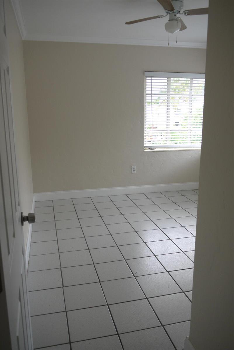 830 80th Street # 5, Miami Beach FL 33141 photo 4