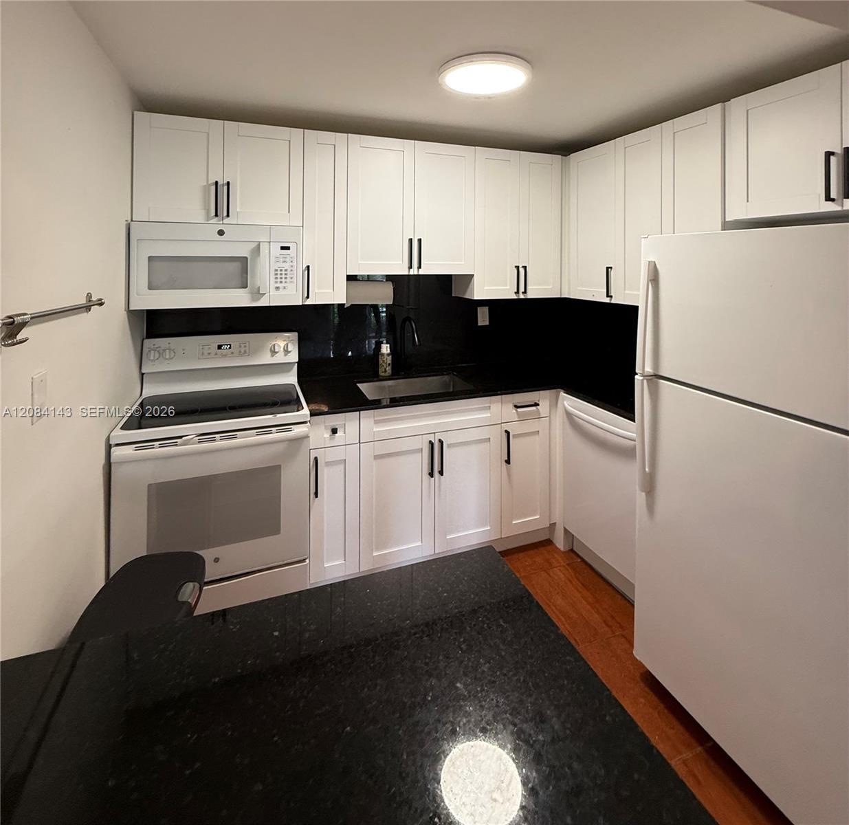 8950 NE 8th Ave # 203, Miami FL 33138 photo 2