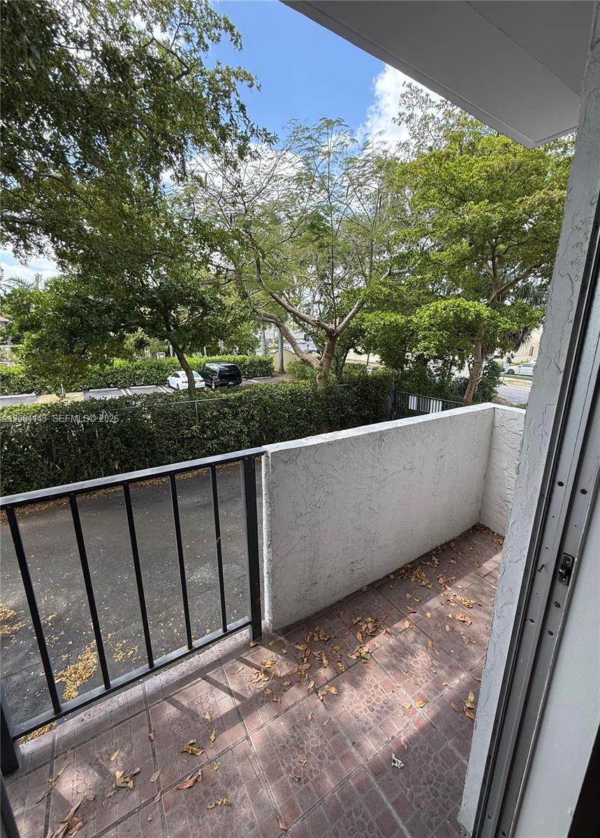 8950 NE 8th Ave # 203, Miami FL 33138 photo 5