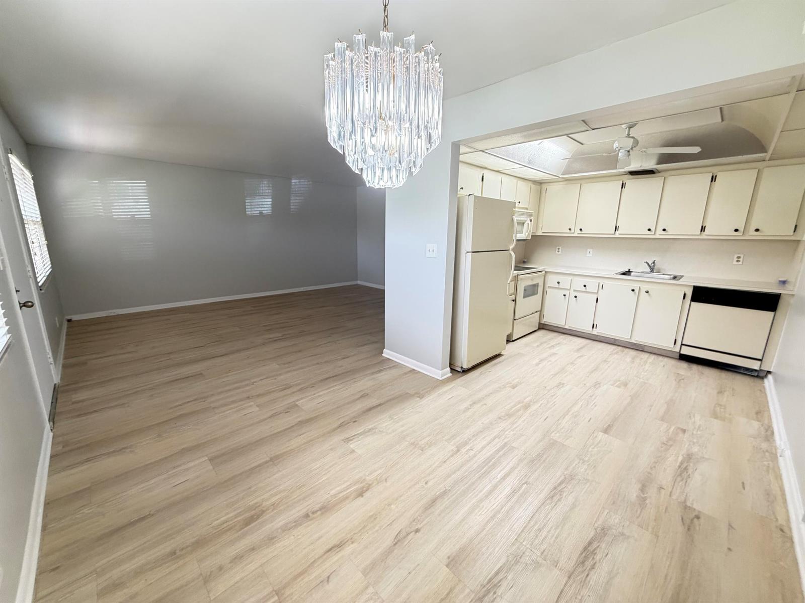 1903 BERMUDA Circle # E1, Coconut Creek FL 33066 photo 5