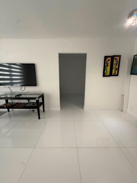 5555 Collins Ave # 4P, Miami Beach FL 33140 photo 5