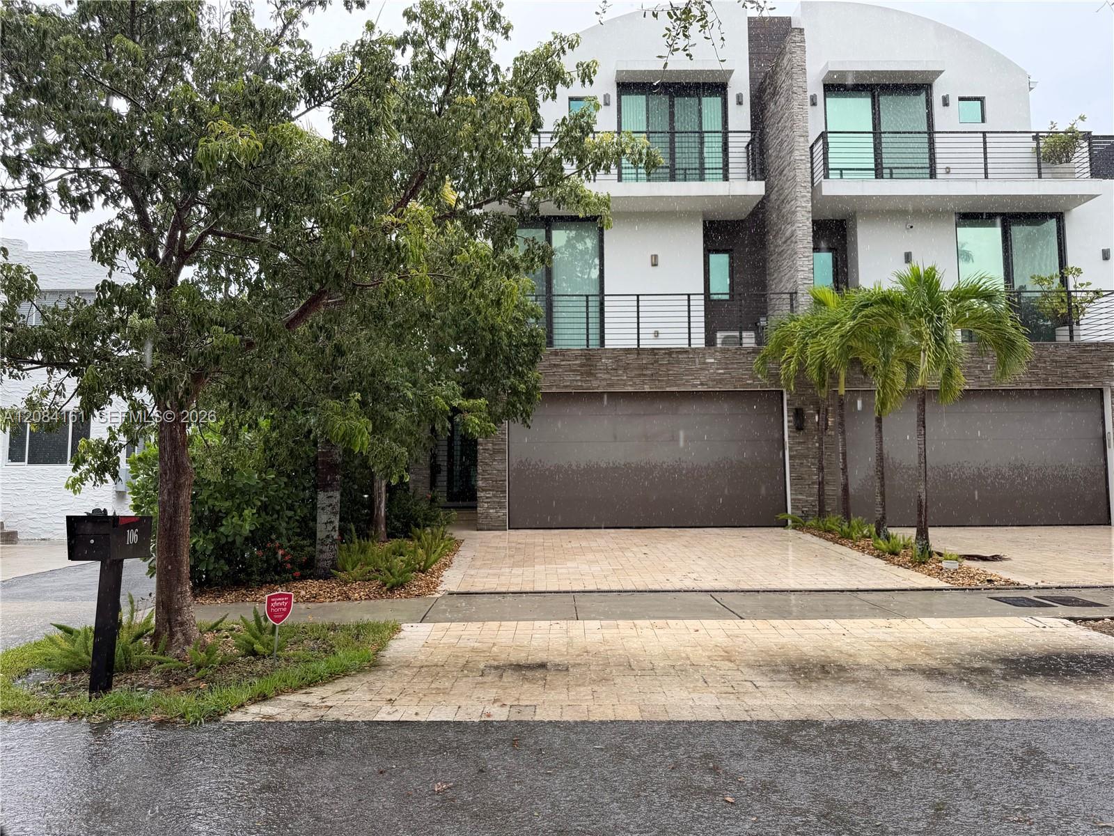 106 NE 16th Ter, Fort Lauderdale FL 33301 photo 2