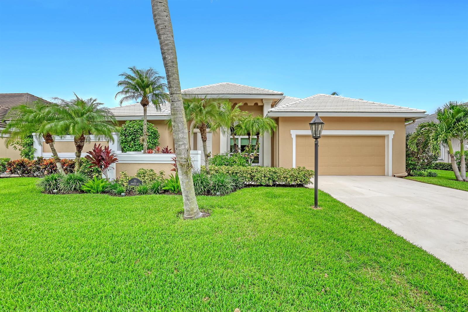 23 Windward Isle, Palm Beach Gardens FL 33418