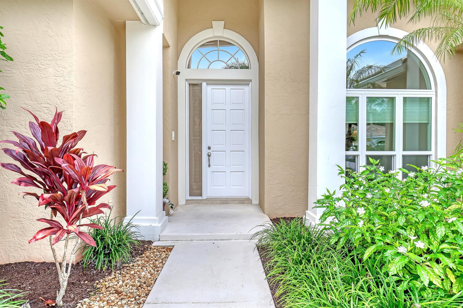 23 Windward Isle, Palm Beach Gardens FL 33418 photo 5