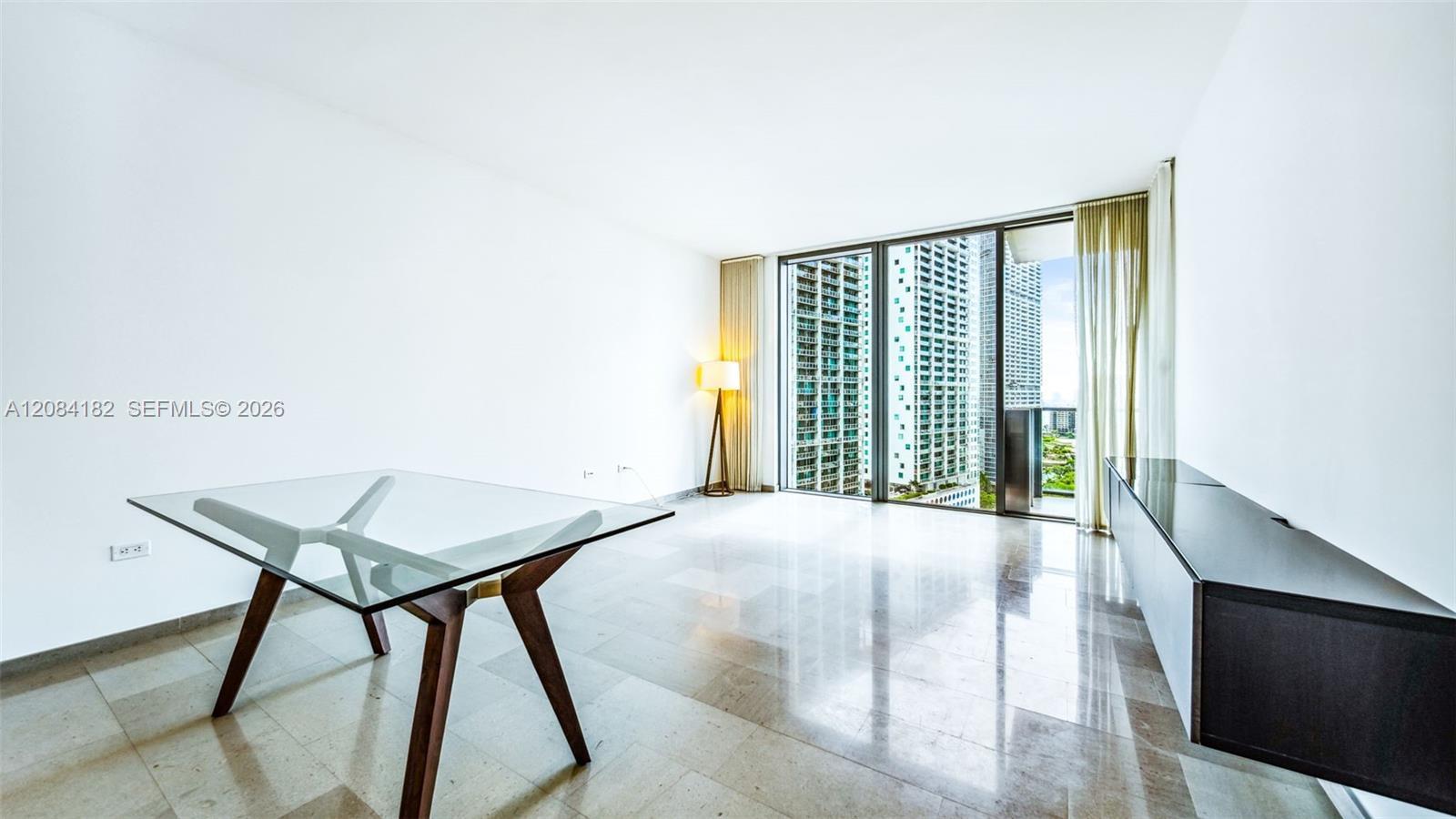 68 SE 6th St # 1605, Miami FL 33131 photo 3