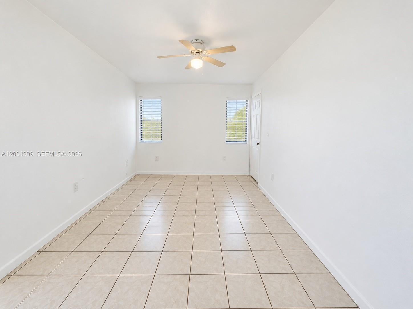 Miami, FL 33165 photo 4