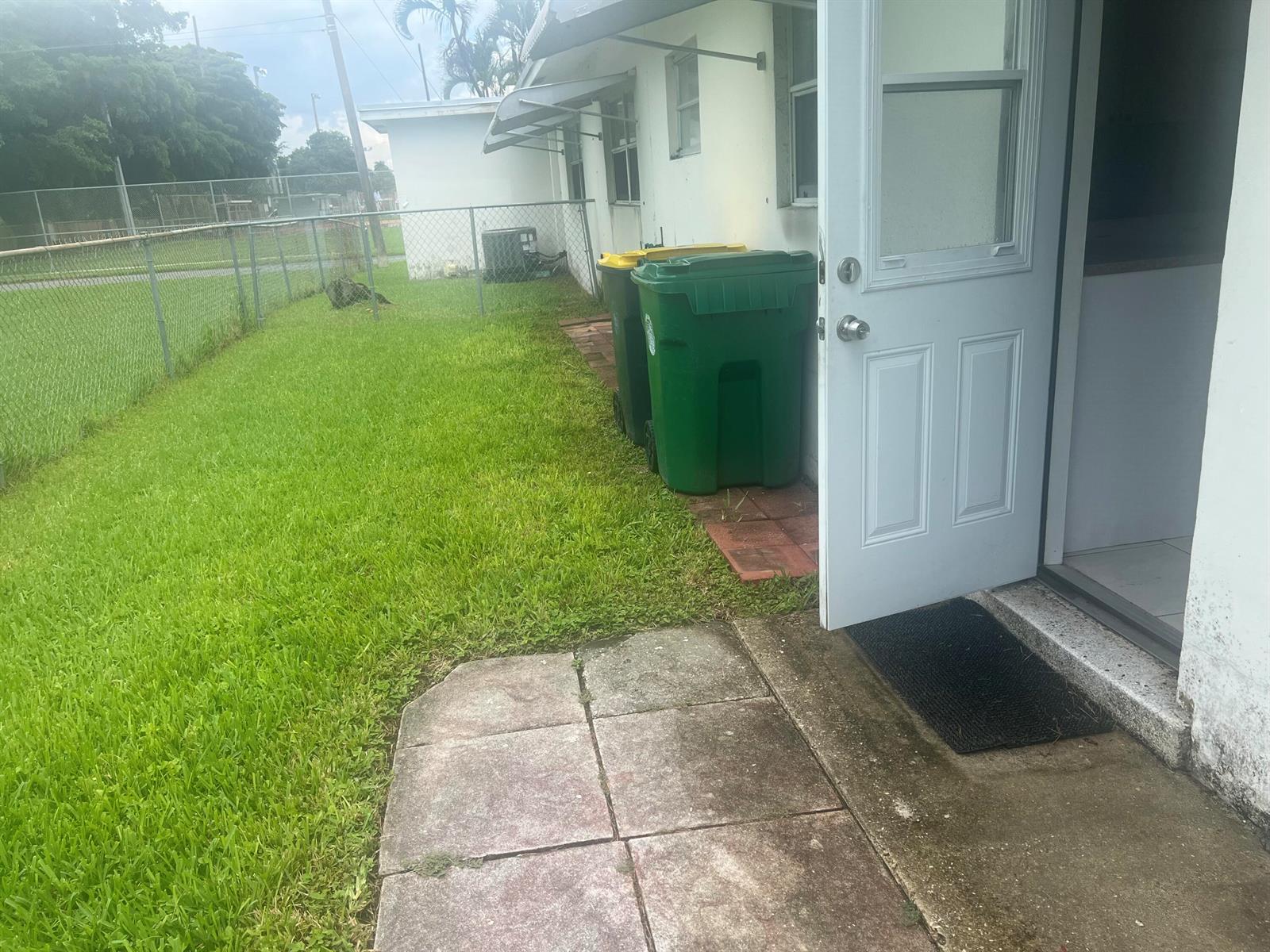 220 NE 1st Street # 2, Dania Beach FL 33004 photo 3