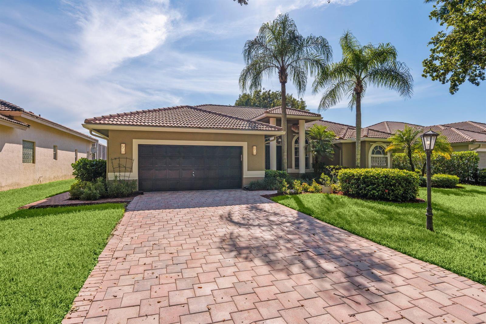 4933 CHARDONNAY Drive, Coral Springs FL 33067 photo 4