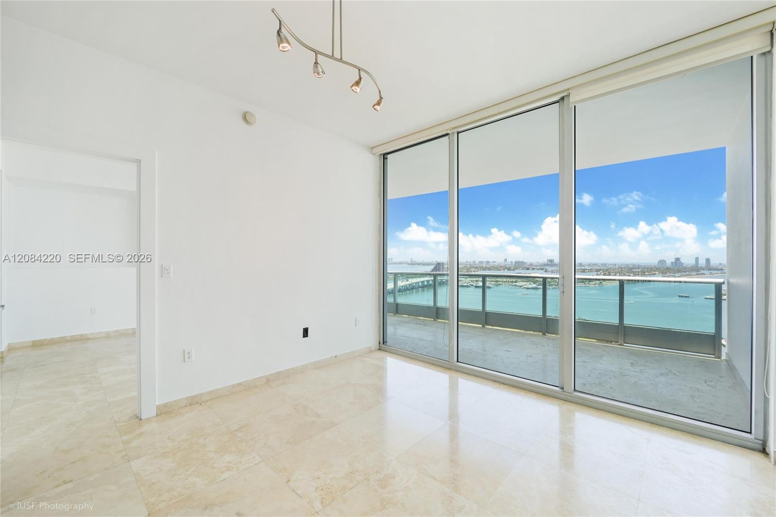 900 Biscayne Blvd # 3007, Miami FL 33132 photo 5
