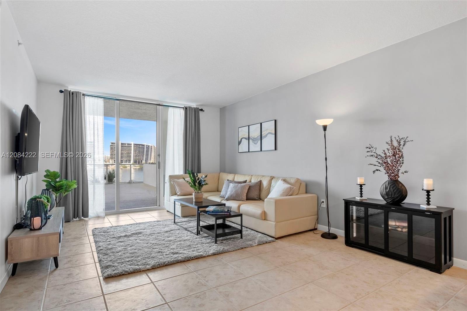 18100 N Bay Rd # 308, Sunny Isles Beach FL 33160 photo 4