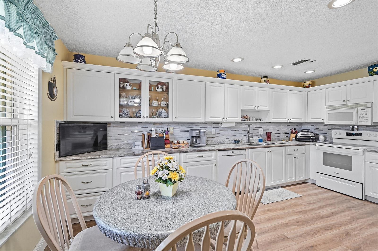 1840 NW 13TH Street # 102, Delray Beach FL 33445