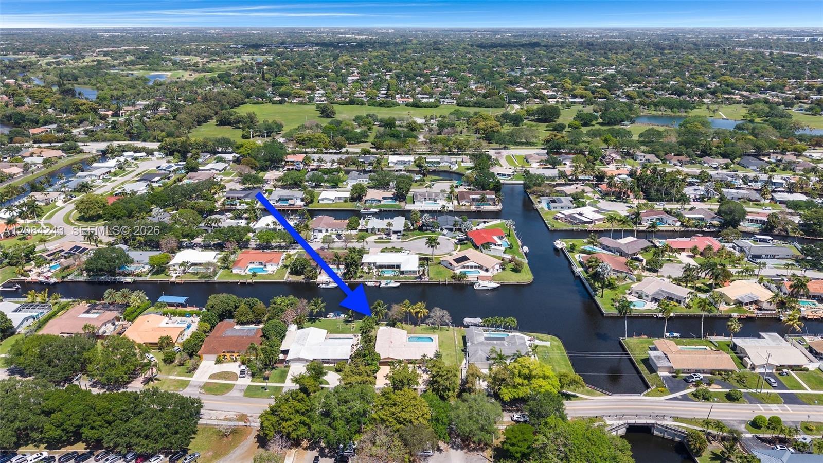 6121 SW 16th St, Plantation FL 33317
