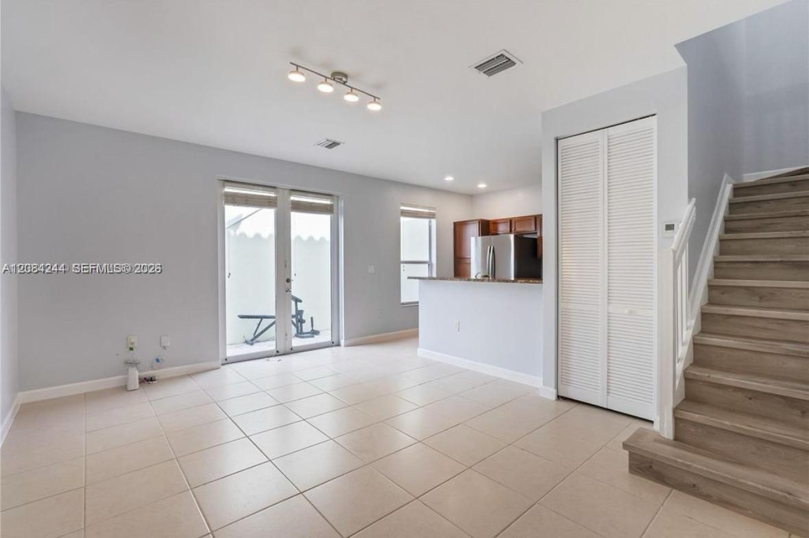 17067 SW 93rd St # 17067, Miami FL 33196 photo 5
