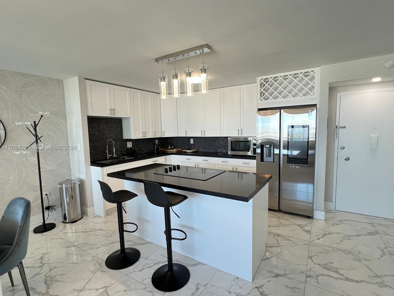 7135 Collins Ave # 1533, Miami Beach FL 33141 photo 3