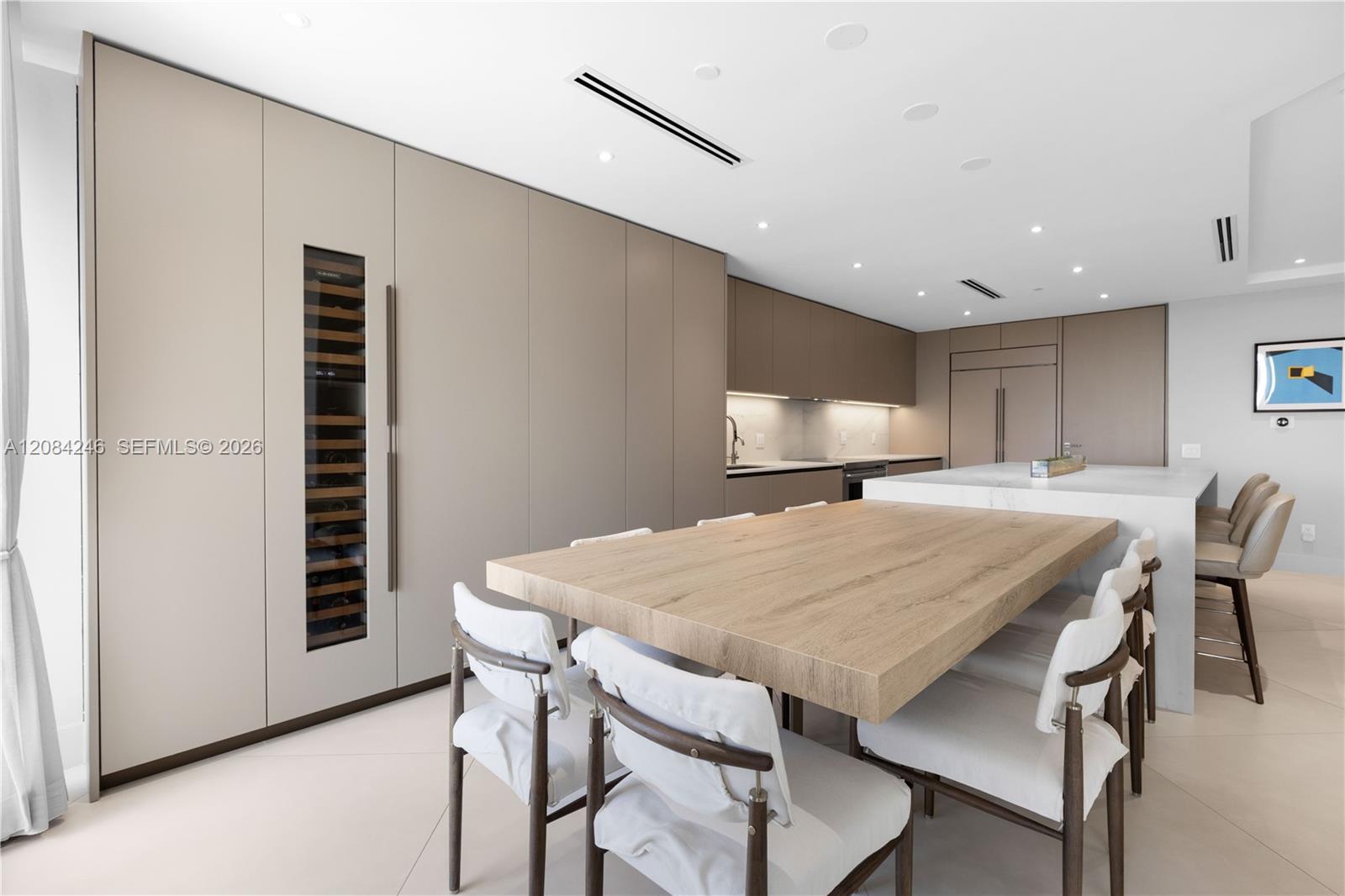 21050 Point Pl # 902, Aventura FL 33180 photo 4
