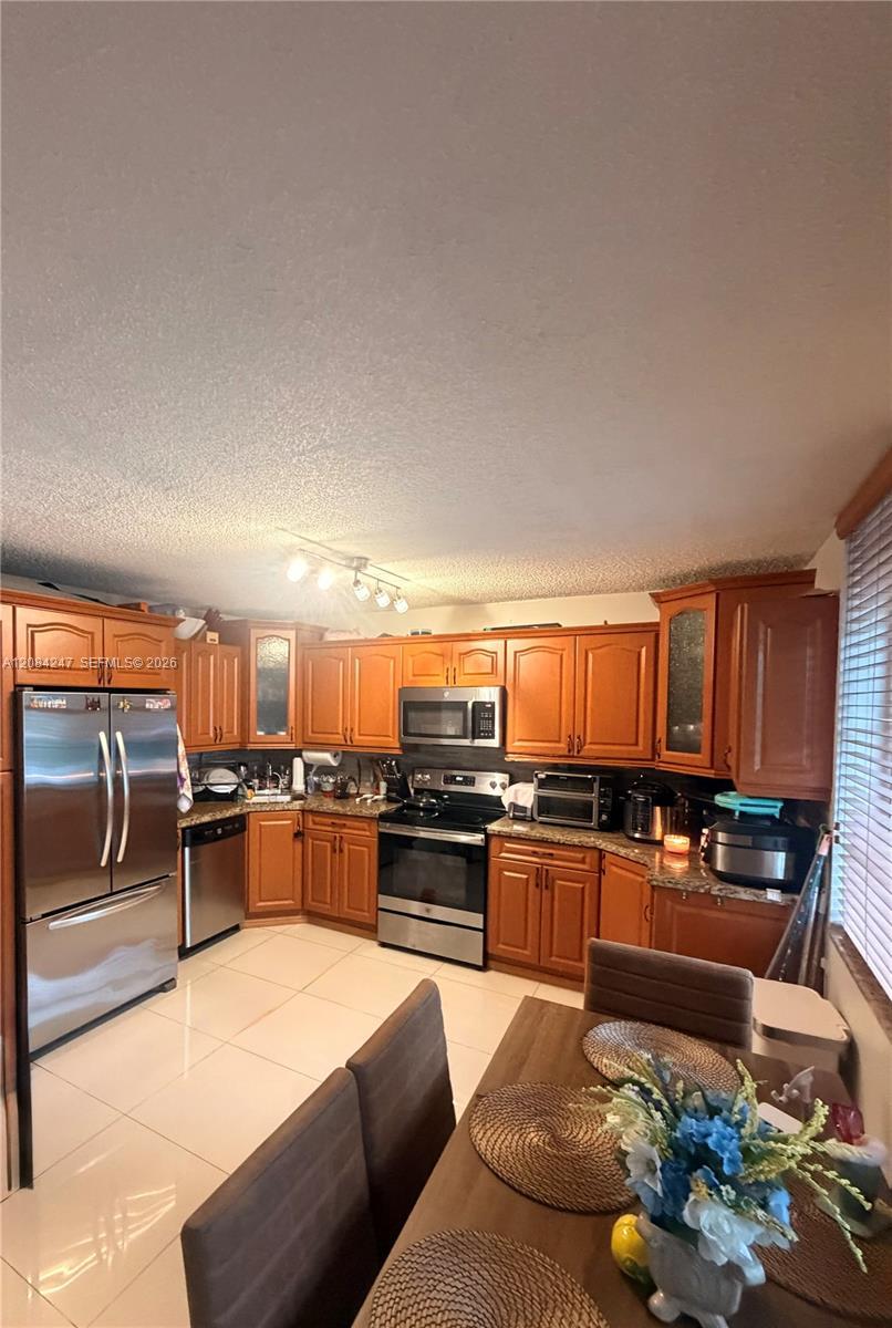 4417 W 11th Ave # 43, Hialeah FL 33012 photo 5