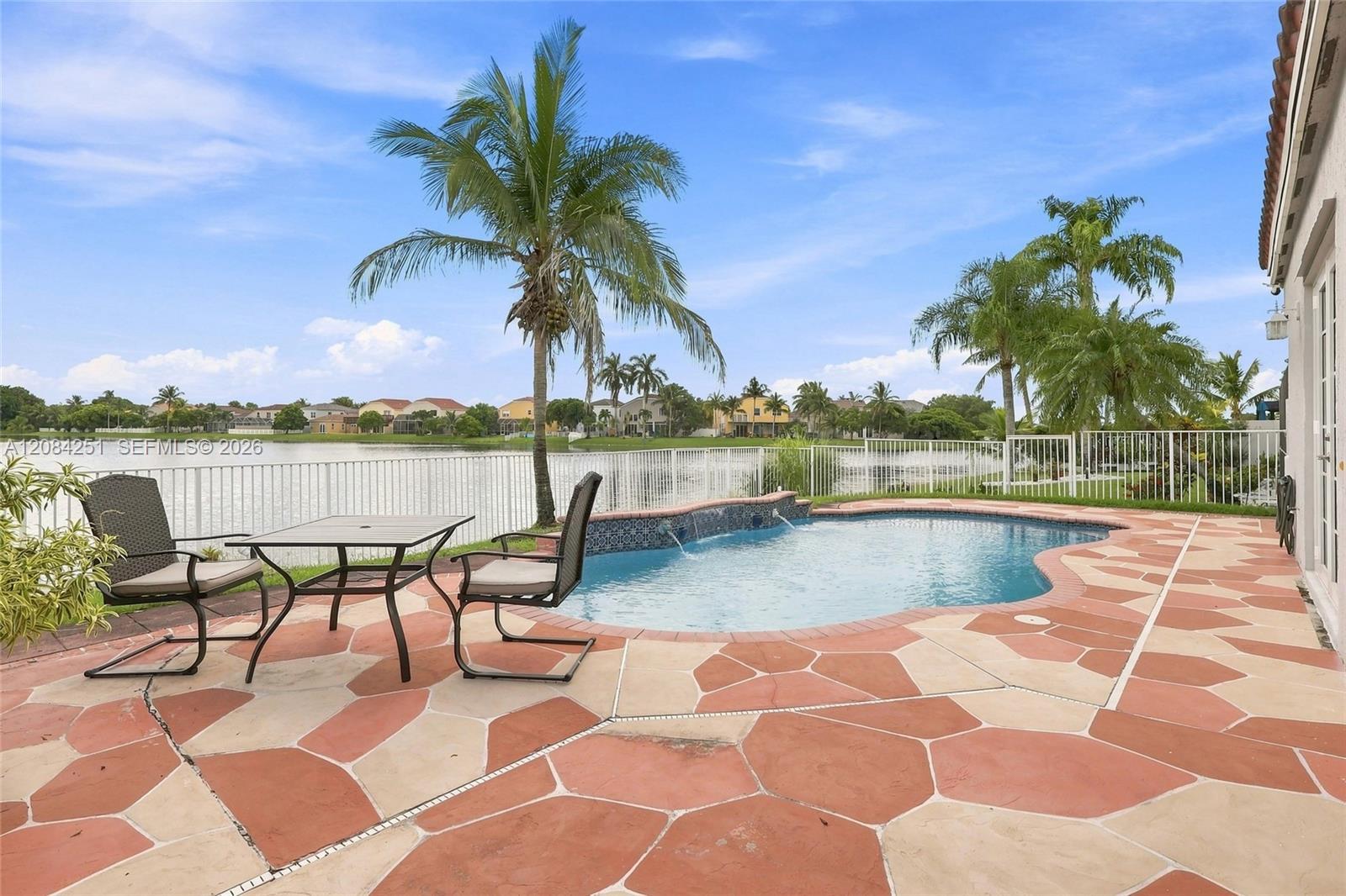 1421 NW 159th Ave, Pembroke Pines FL 33028 photo 5