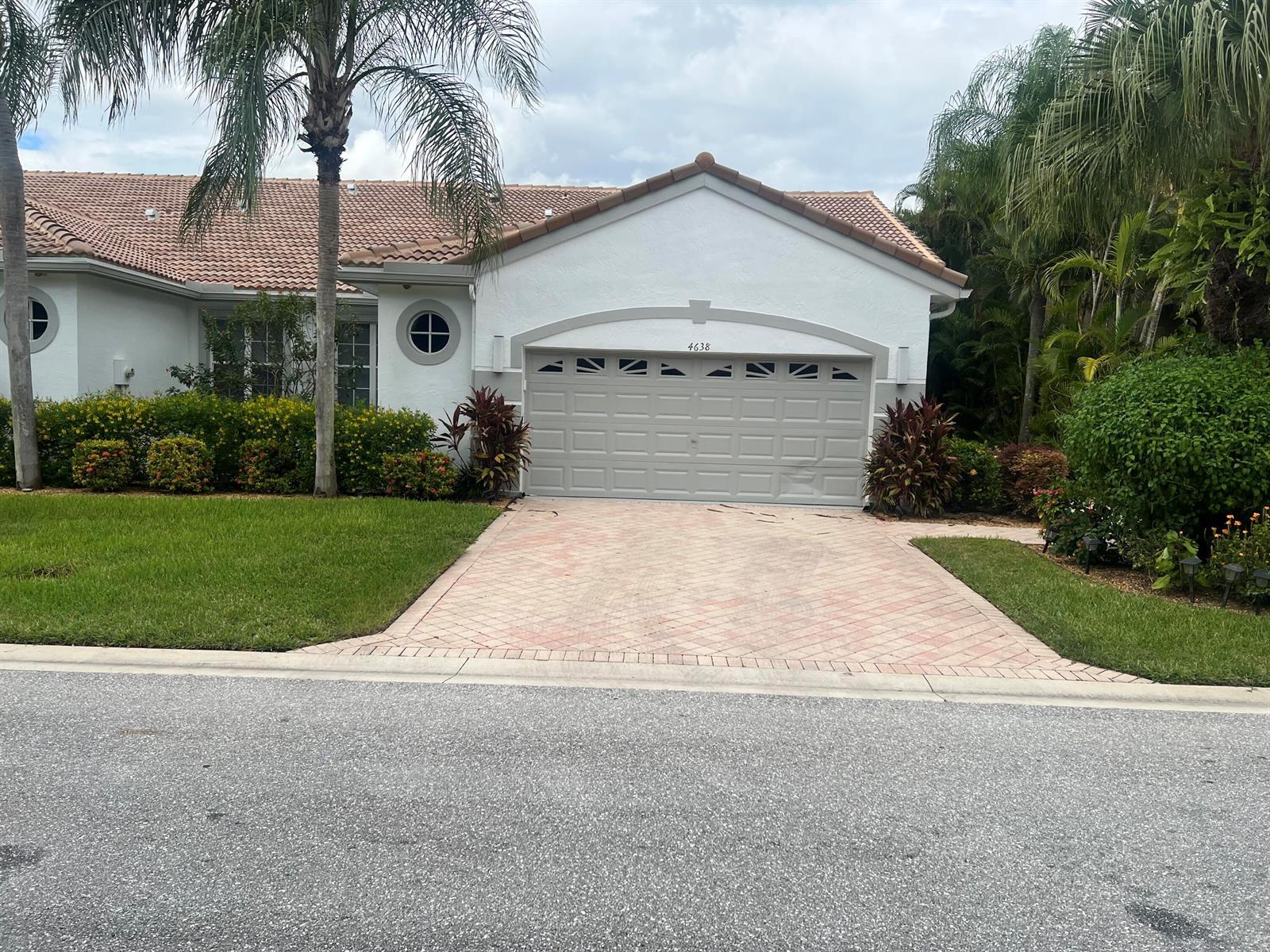 4638 CARLTON GOLF Drive, Lake Worth FL 33449