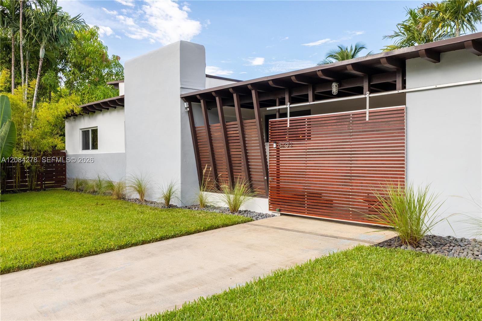 8250 NE 8th Ct # 0, Miami FL 33138