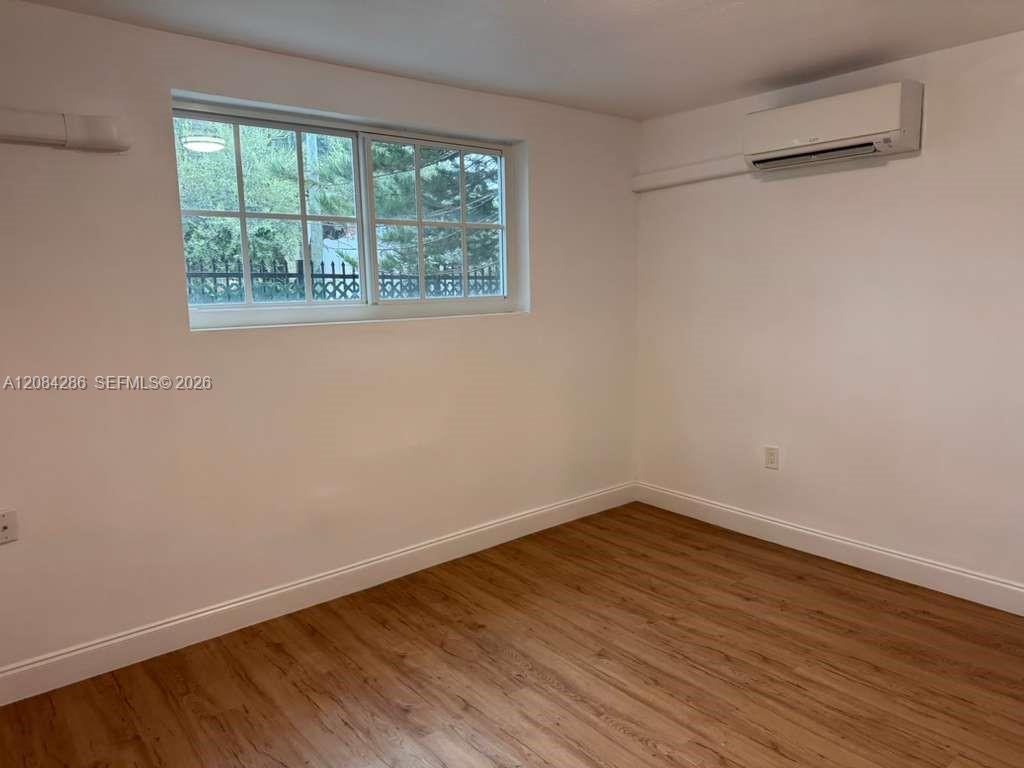 160 NE 55th St # 3, Miami FL 33137 photo 4