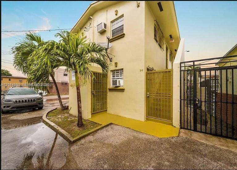 1500 NW 69th Ter # 1, Miami FL 33147 photo 5