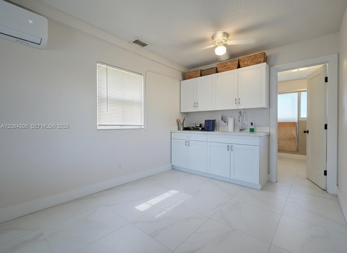 1430 N 68th Ave # B, Hollywood FL 33024 photo 2