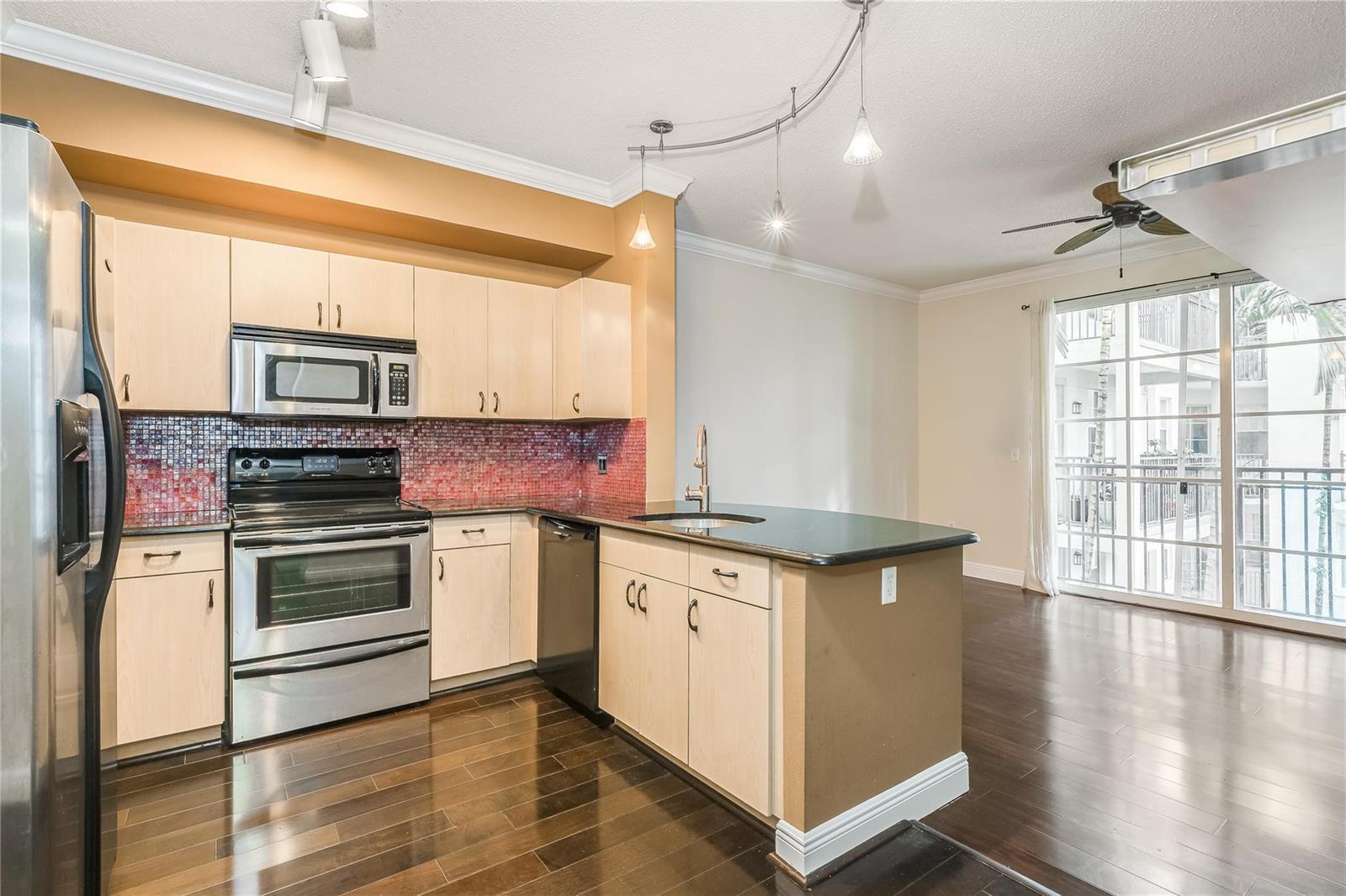 533 NE 3rd Avenue # 319, Fort Lauderdale FL 33301 photo 2