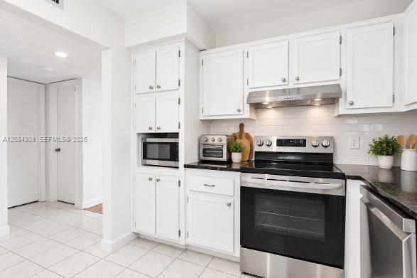 182 Lakeview Dr # 204, Weston FL 33326 photo 5
