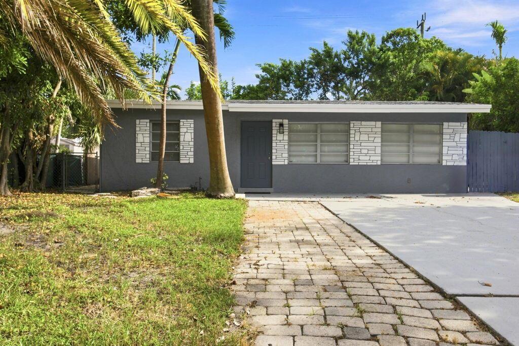 1472 NE 25TH Court, Pompano Beach FL 33064 photo 2