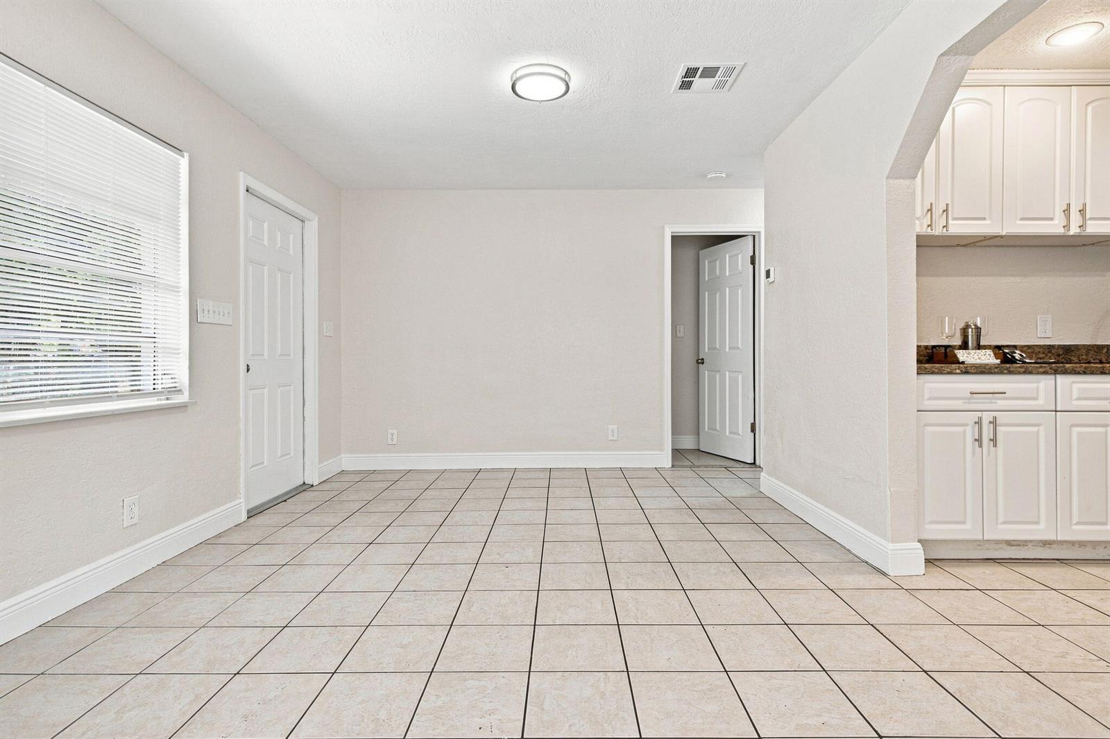 1472 NE 25TH Court, Pompano Beach FL 33064 photo 3