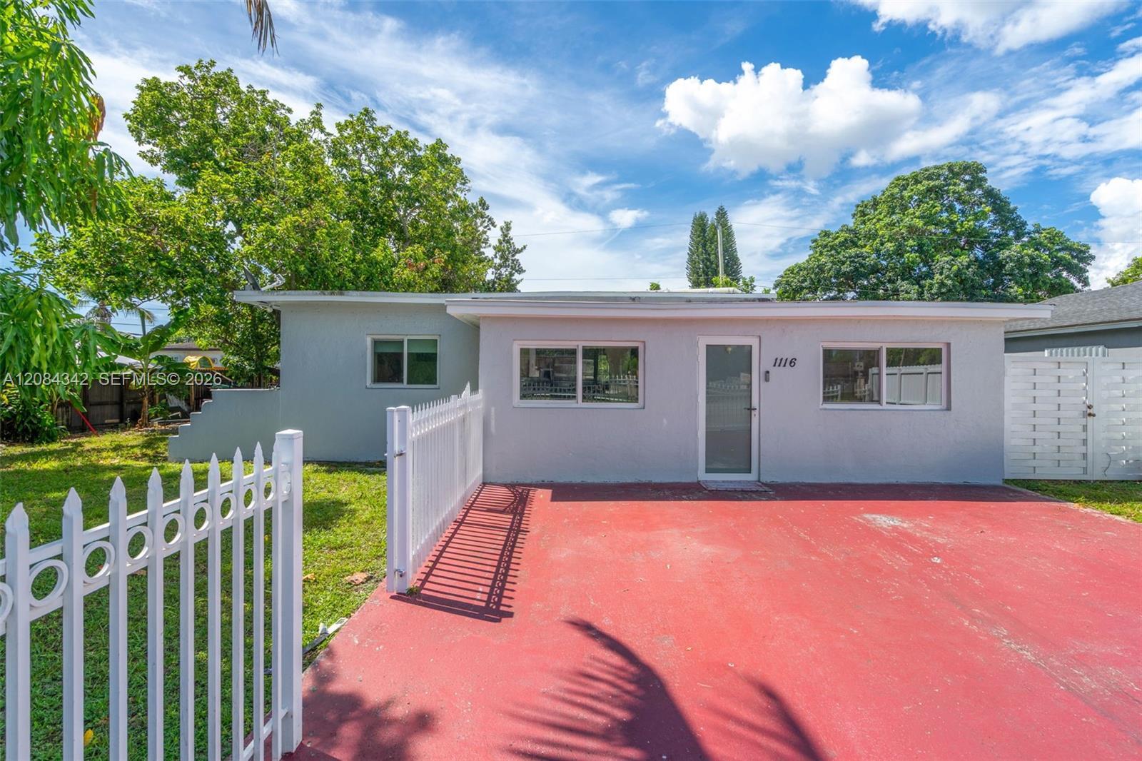 1116 Opa Locka Blvd, Miami FL 33168