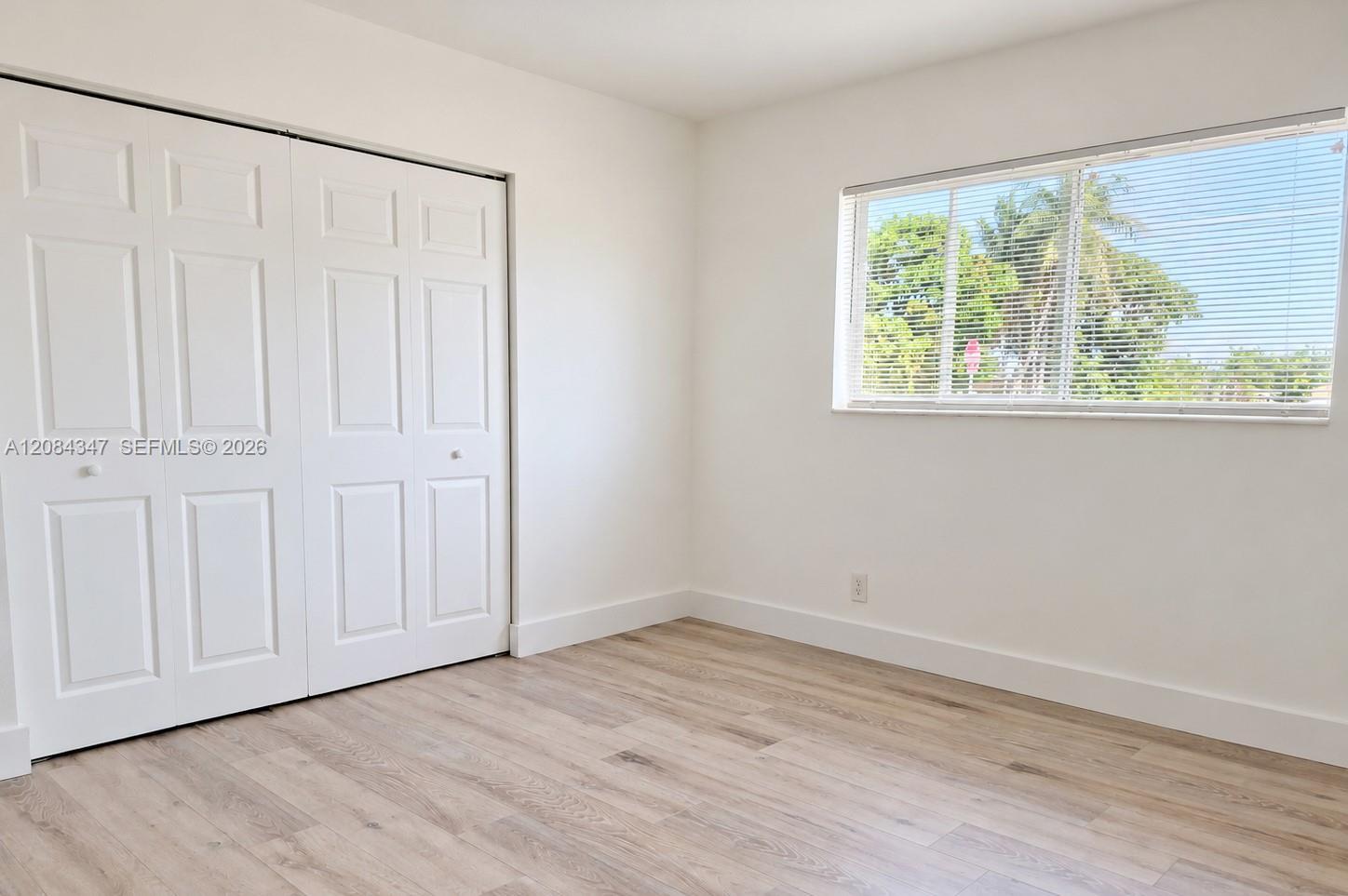 300 SE 9th Ct # 4, Hallandale Beach FL 33009 photo 5