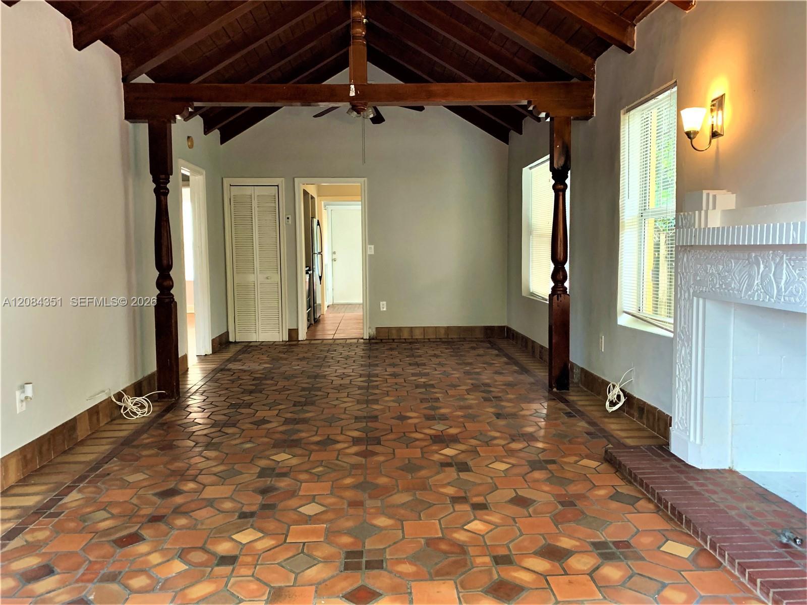 176 NE 46th St, Miami FL 33137 photo 4